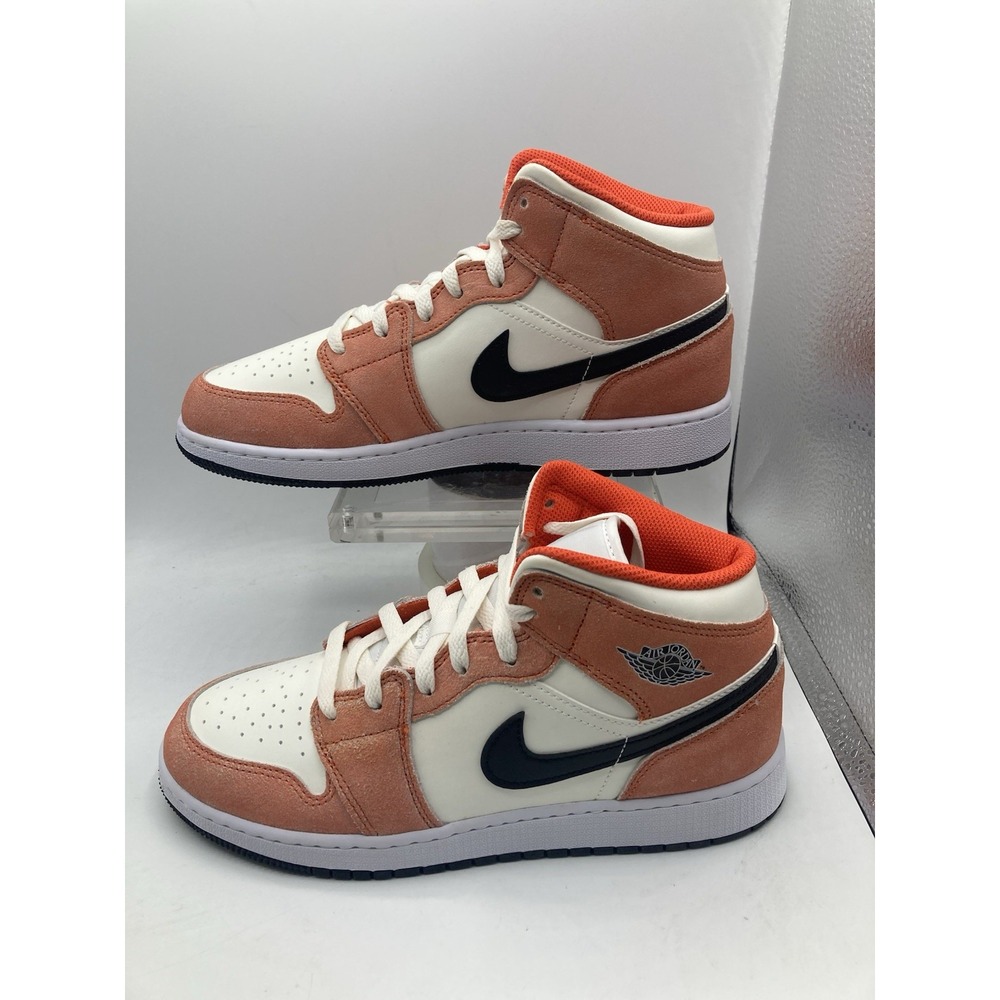 Nike Air Jordan 1 Mid SE Orange Suede DV1336-800 Size (GS) 7Y